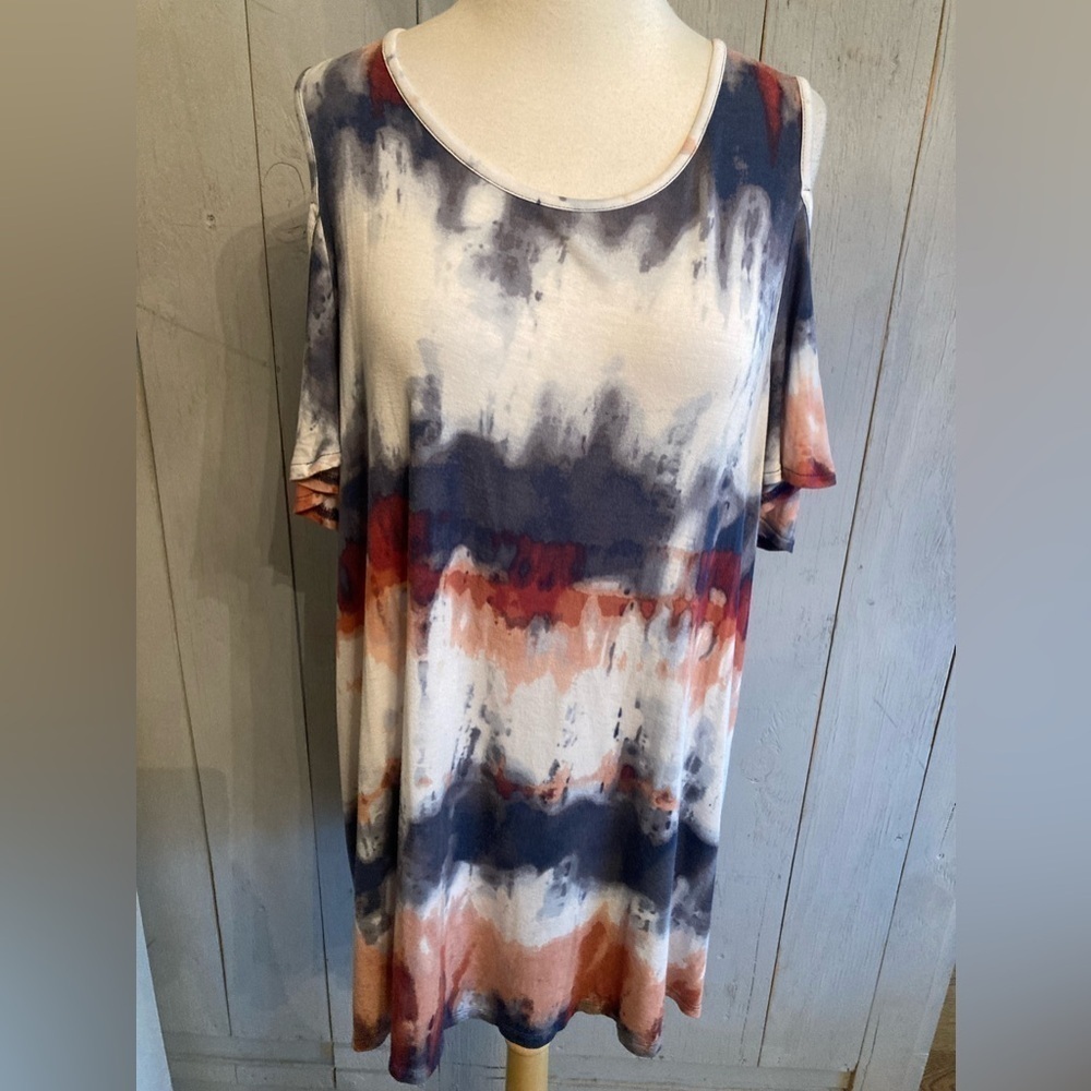 Women’s Lane Bryant Cold Shoulder Tie Dye Swing Tee Top, Tie Back Rayon …